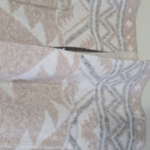 Frye M Women's L Small Tan Aztec Tribal Patterned Cozy Cardigan Sweater - Picture 3 of 7